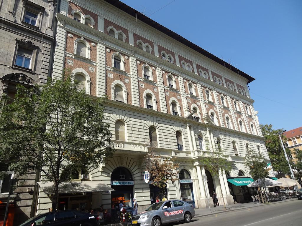 Residence Parliament Будапеща Екстериор снимка